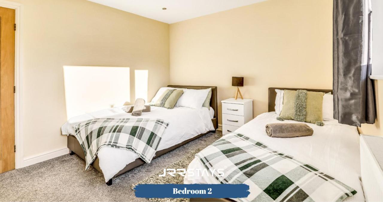 Cockermouth - 3 Bedroom, Sleeps 10 Garden - Jrr Stays Buitenkant foto